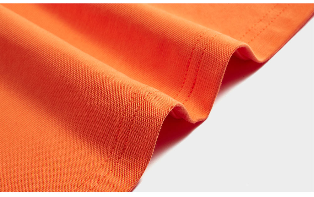 Vibefits Solid Color Cotton Tee – Minimalist Everyday Essential for Streetwear Lovers